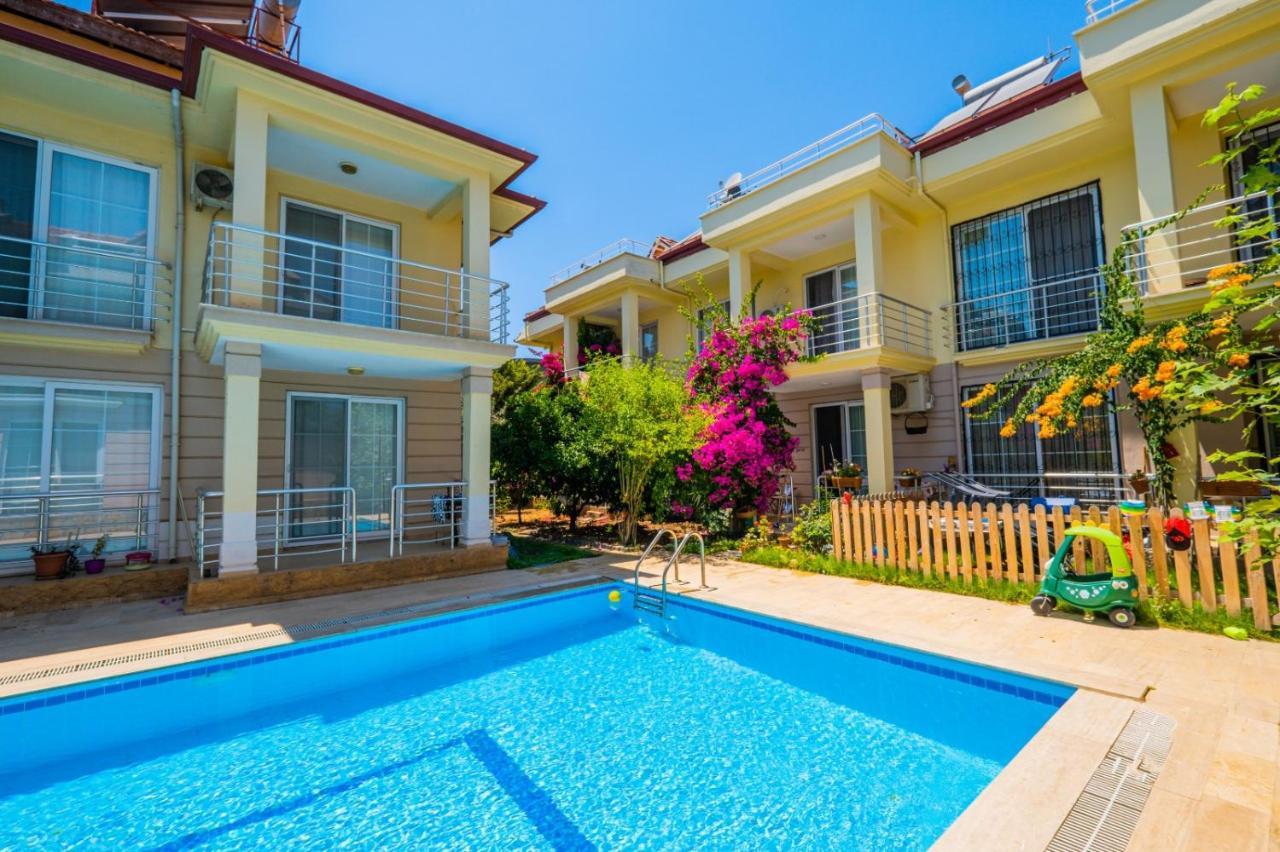 Gul Evleri Calis Beach Villa เฟทิเย ภายนอก รูปภาพ