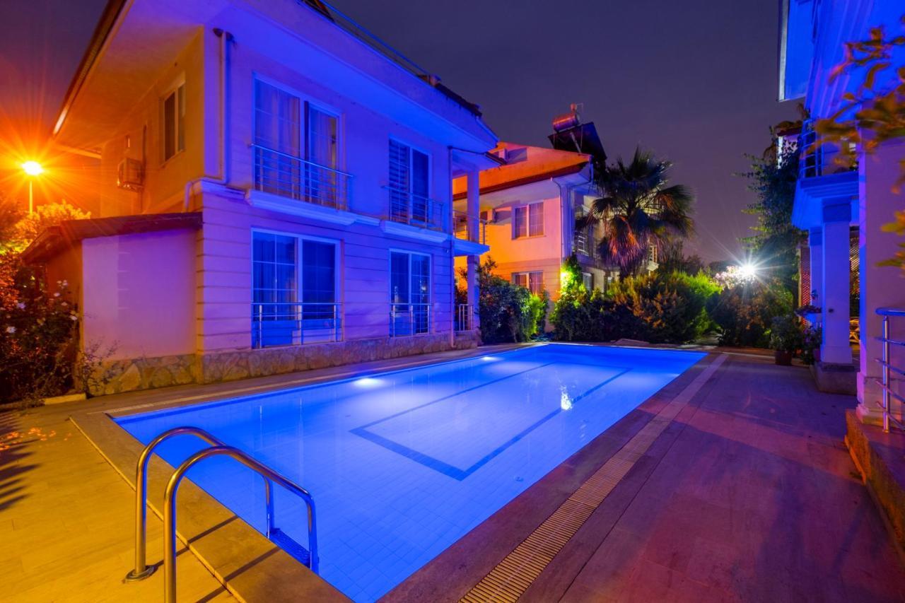 Gul Evleri Calis Beach Villa เฟทิเย ภายนอก รูปภาพ